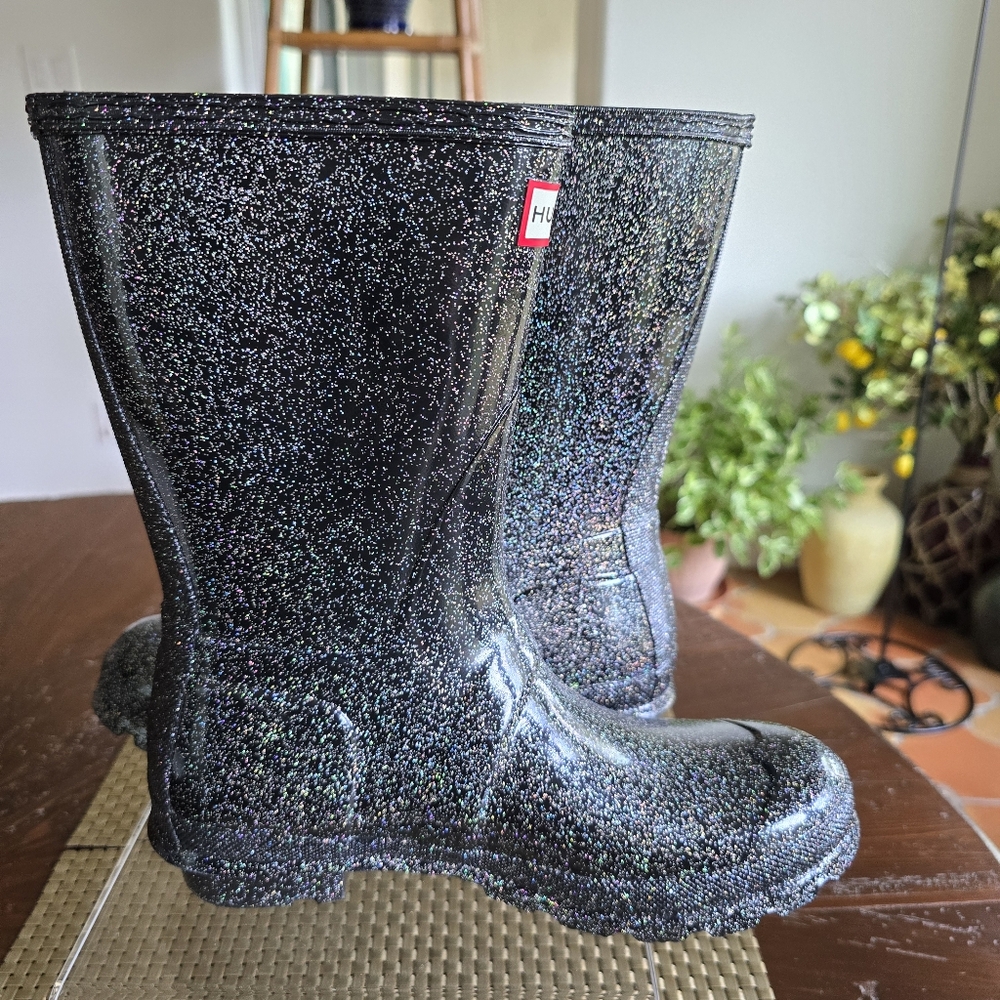 EUC Hunter Black Glitter Rain Boots 7 - Picture 7 of 14